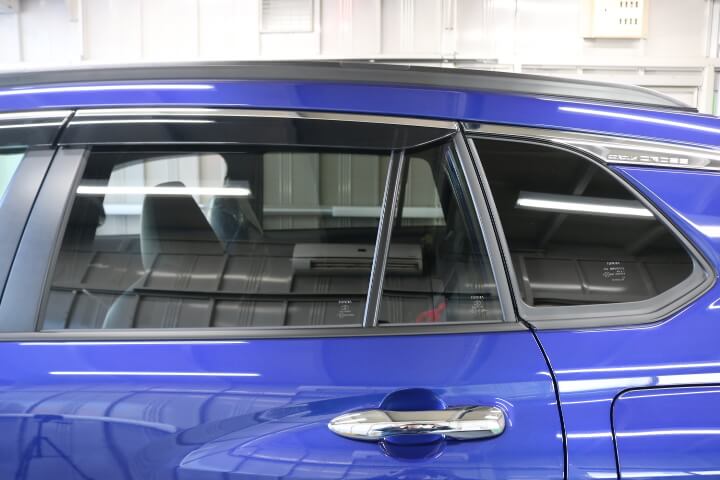 カローラクロス 施工写真 5