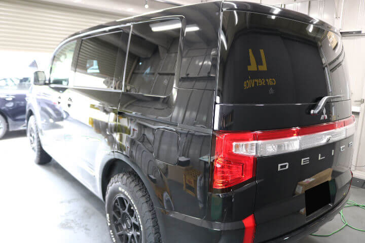 デリカD:5 施工写真 2