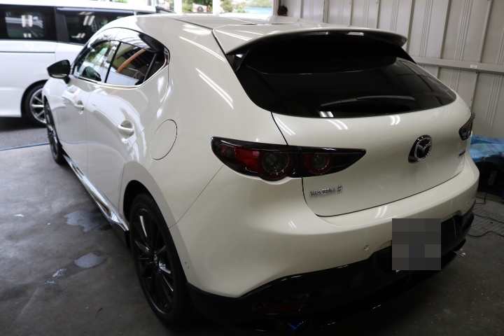 マツダ3 施工写真 2